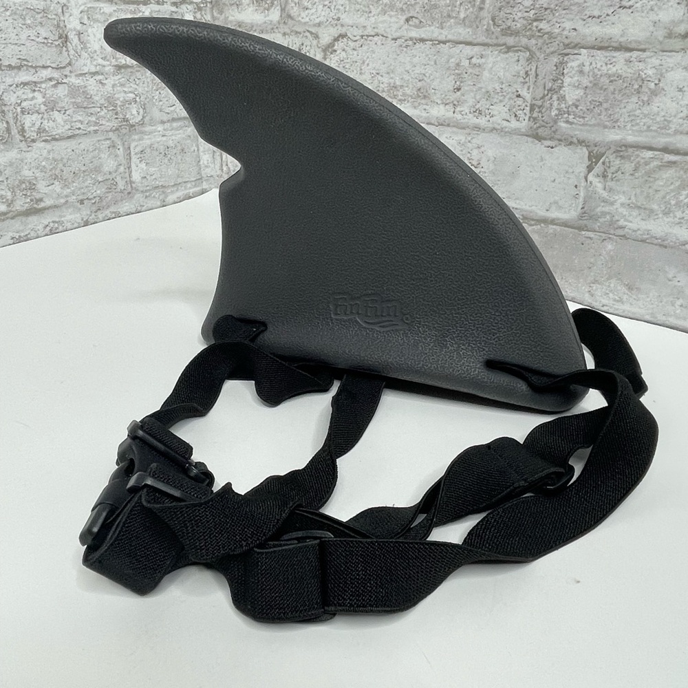 Fin Fun Shark Fin Pool Beach Toy Costume Accessory Gray Realistic Rubber Straps